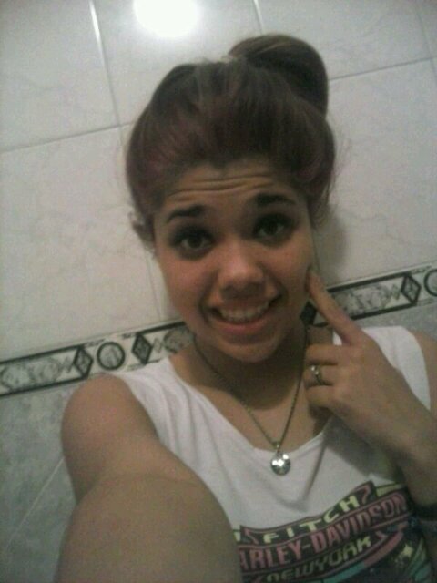 Sera cuestion de suerte seguir sepadas?quisiera encerrarte por mil noches, por mil años ♪