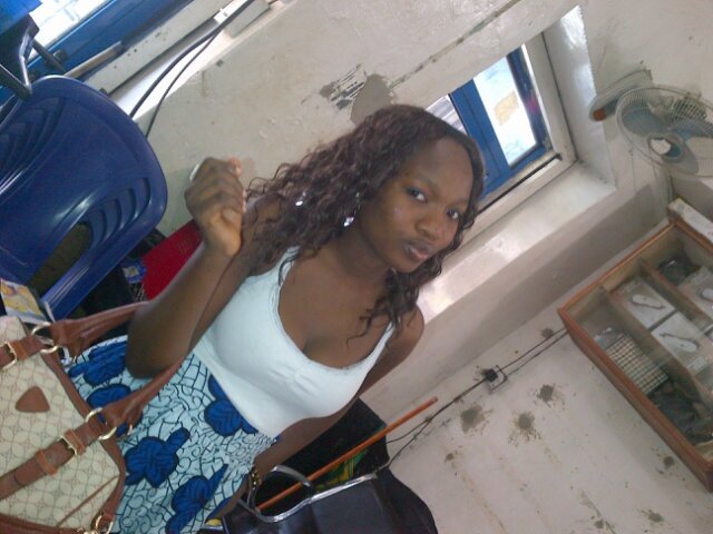 I am me,just normal nd kind hearted gurl,I hate liars nd I love normal pple.