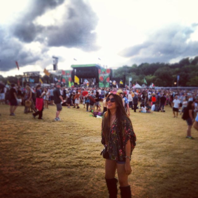 ~me.living.between.music.stars& REAL.love~