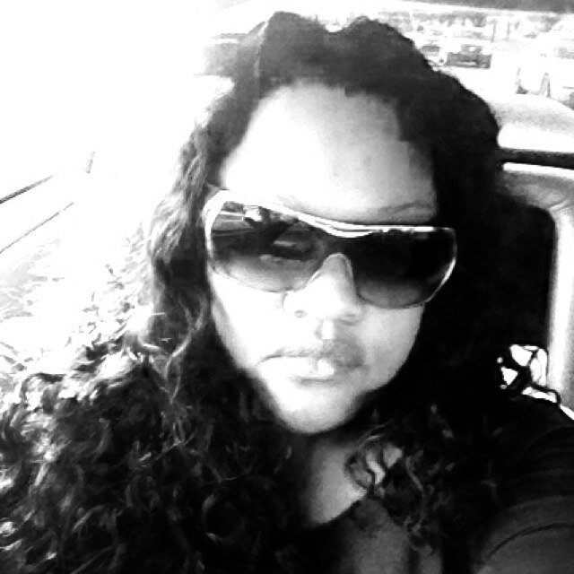pretty in the face and thick in the waist I'm Sistah Bigbone yeeah that's me!