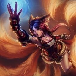 Tweeting every day solo que problems. DM us your Solo Que Struggles, and they will be tweeted!