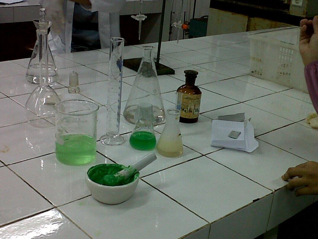 Yes i'am a pharmacist \(′▽`)/  اَلْحَمْدُلِلّه