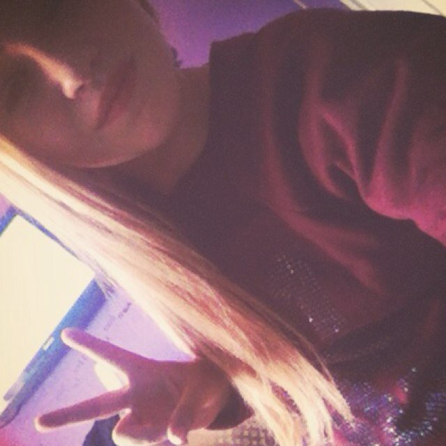 ღ Friendz&Family.._ ∞OneDirection ♡12 yearss Maris Bohemen ROCKERRR ___________dominque jacelyn nikki aysu zalinda iris demi melinda babyss x