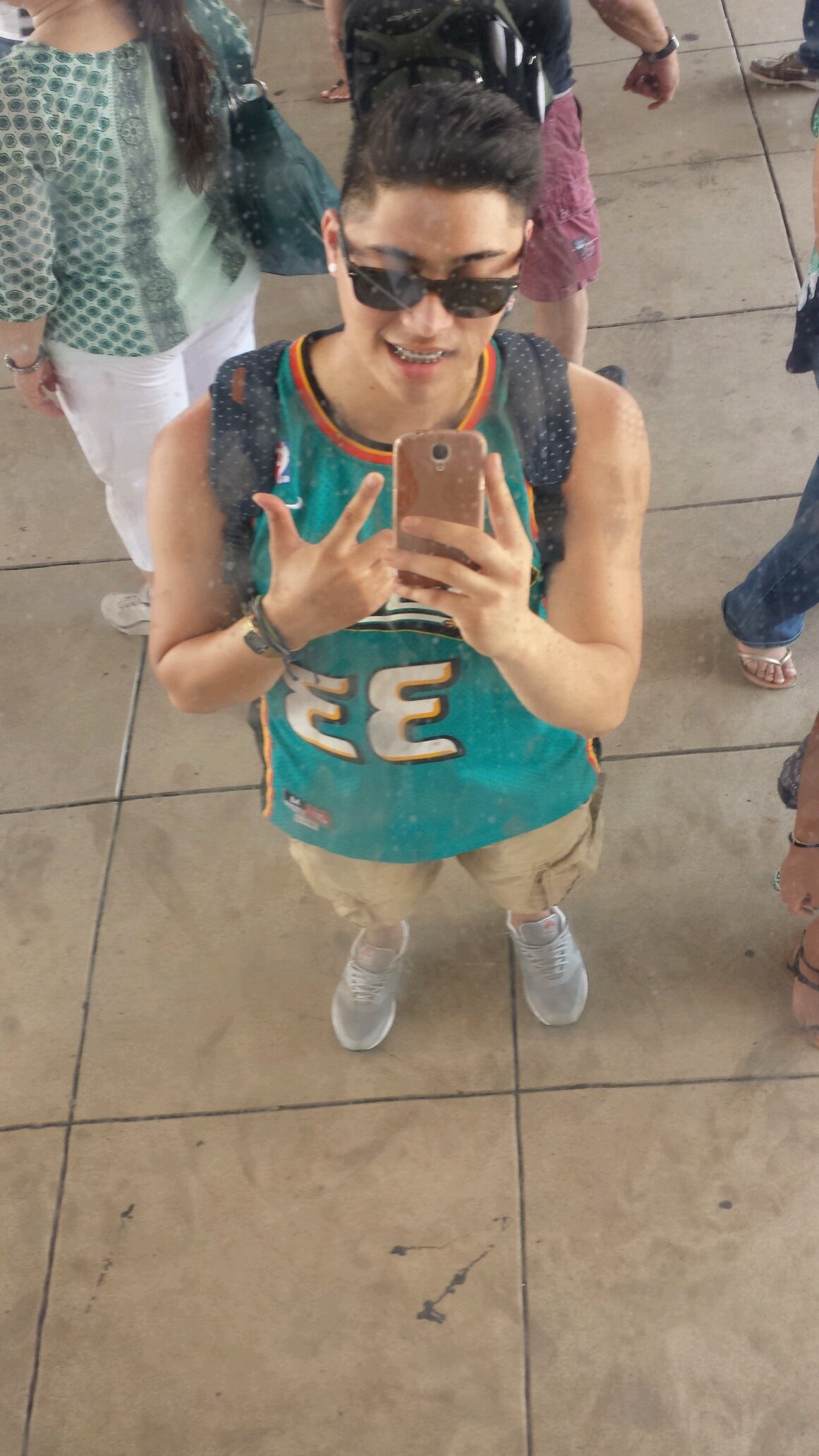 A hopeless hip hop romantic, I'm a dreamer