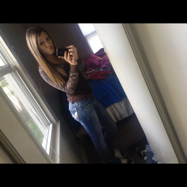 Follow me (: