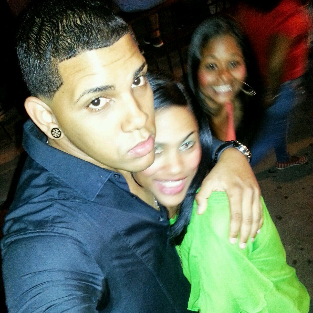 soy una persona pasifica chevere y buen amigo y amo mi pareja te amo bebe  jlanr