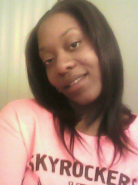 IM A VERY DWN TO EARTH PERSON THAT'S LOVE'S TO COOK AND TAKES CARE OF HOME I'M VERY OUT SPOKEN I HAVE ZERO TOLERANCES FOR ANYONE'S BS U DIGG