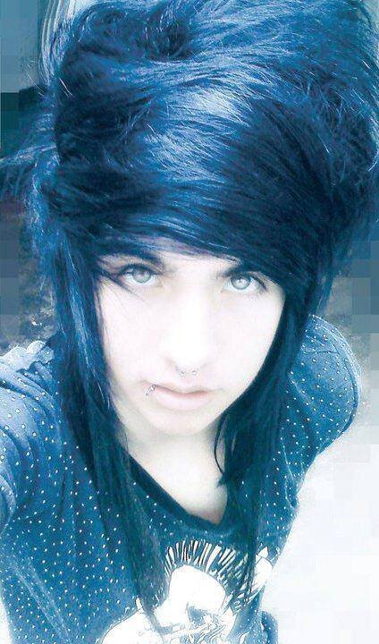 #FOLLOWBACK 
A LAS MUJERES SE LES GRITA SOLO PARA DECIRLES TE AMO ♥ :D
#05 te amo♥