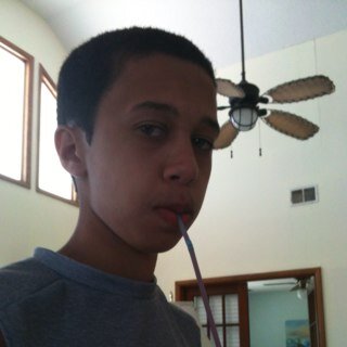 Im a sophomore at HHS, i play HHS soccer, im 15, and a guy looking for love
