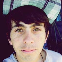 Não me olhe assim, eu sou igual a você.