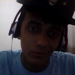 Love FREE STEP .... Rock N' Roll \m/          Facebook: http://t.co/Kx0zaUFkOk  Pergunta?  http://t.co/CxtX7QD4uR .. Whats: 11 98581-3125  ..