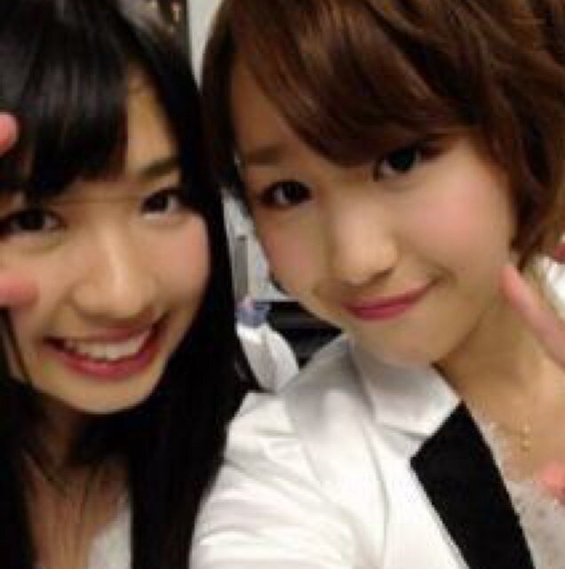大阪住み中3女の子←         SUPER☆GiRLSとももクロ好き好きー♡ スパガは、るか、ごっちゃん、れいちぇる推し、 ももクロは、れにちゃん寄りの箱推し！ LINEやってまーす(ﾉω`*) よろしくでーす(●´∀`)b