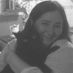 Viajera, lectora, disfruto tomando fotos. #Gatos 🐱  #Viajar #Atleti  I ❤ Paris