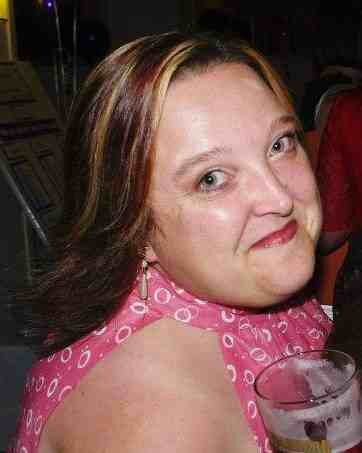 what can i say im a loud outgoing woman who loves to watch most sports but mostly ice hockey (blackburn hawks) x