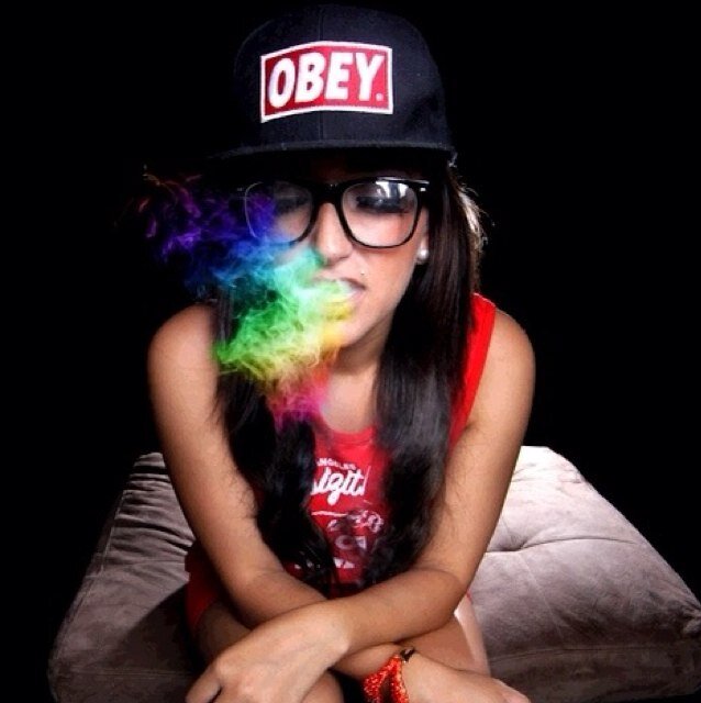 _2True4You's profile picture. You dont want to be real then fuck you