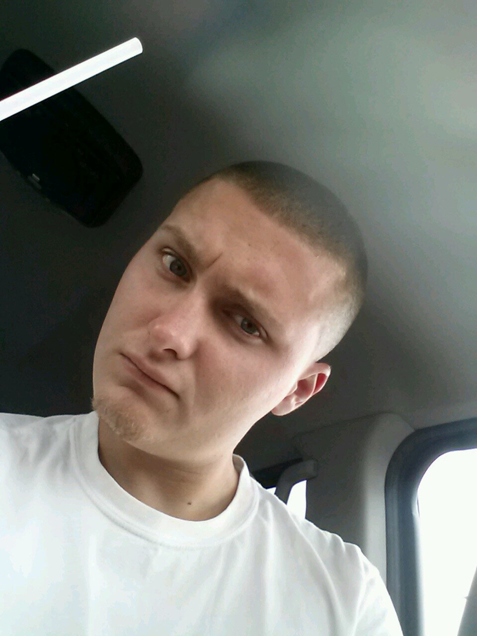 23. I'm a daddy of a princess. A lineman. An airman. I don't judge and expect not to be judged. I am me. and that's all I'll ever be.