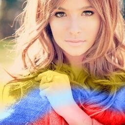 Somos un grupo de chicos , apoyando el talento argentino desde la ciudad de #Shakira apoyamos y queremos a @Asnicar__brenda