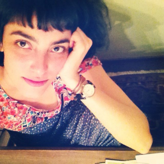 graphics designer | multimedia maker | food fanatic | lover of peace