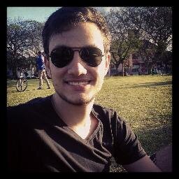 A vida me ensinou a nunca desistir nem ganhar nem perder mas procurar evoluir...!