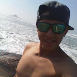 ...  um menino ousado e muito Alegre ;)