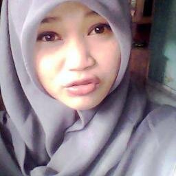 IndrianyNovia's profile picture. 