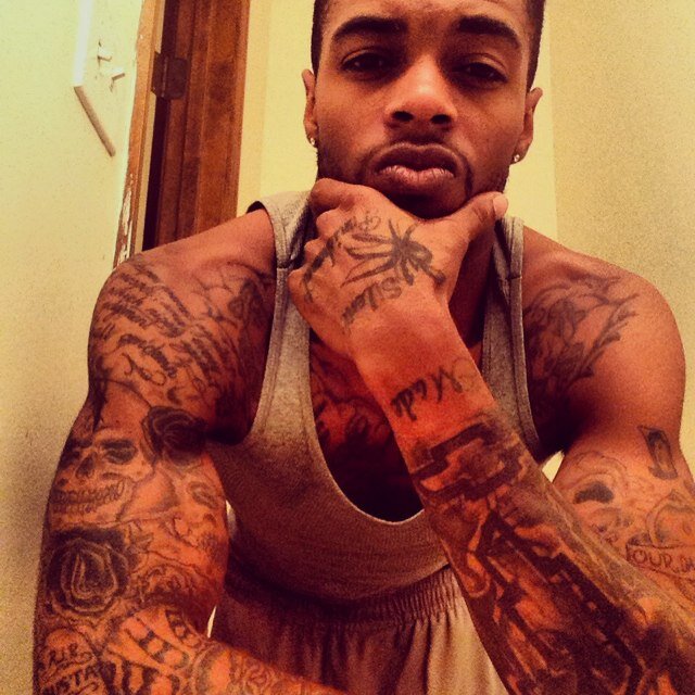 Mention for the follow Ig: Iam_frankb Kik: Iam_frankb