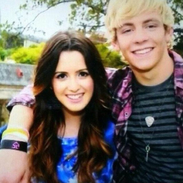 Songwriter_0's profile picture. ✨ What a Bio? Is it some kind of pickle?✨ ||single|| ✨ you can come to me✨