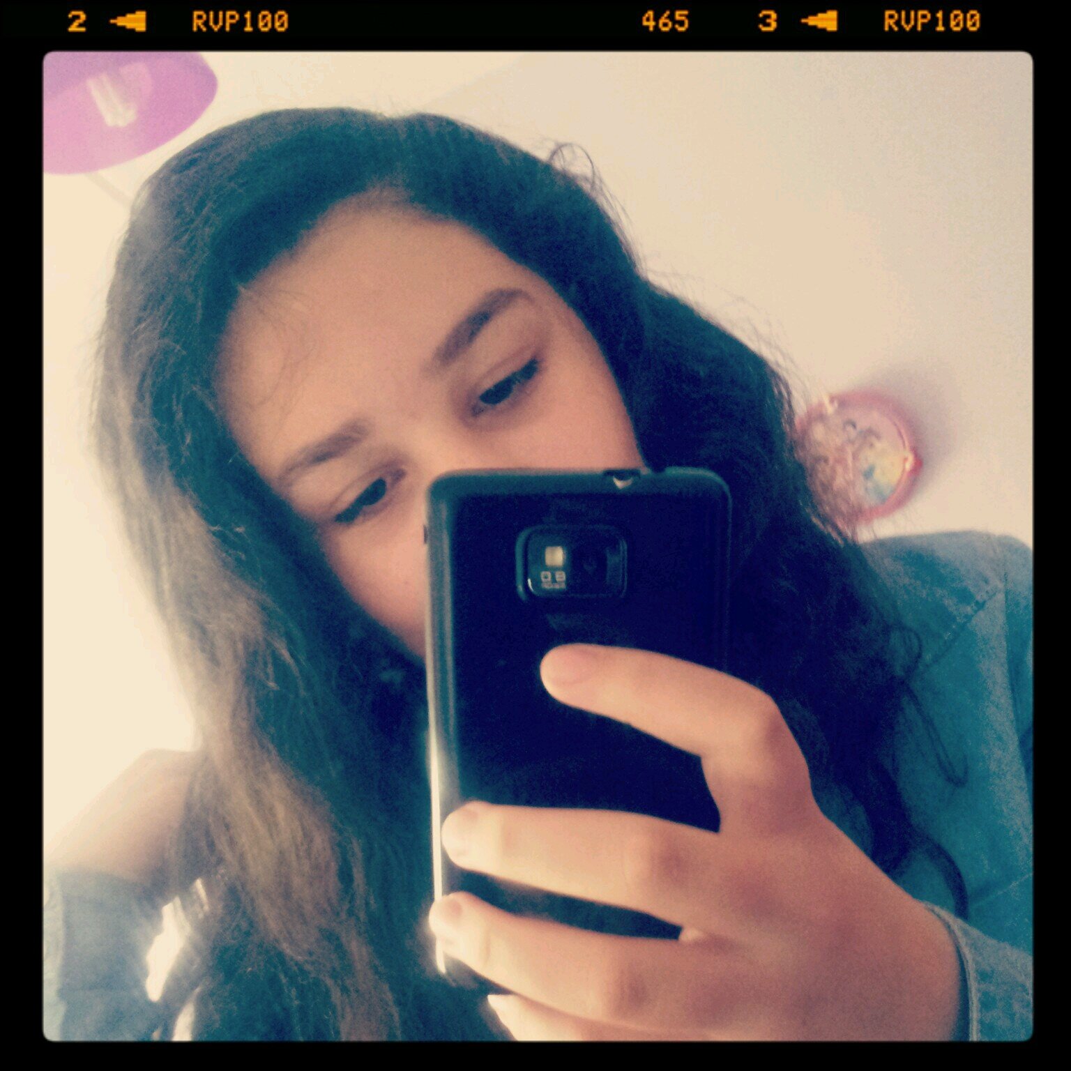 BoeitNiet __volg je hart! :) .........Nee, grapje volg mj op twitter XD.
OK JA DOEI!
