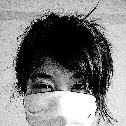 อายเกินกว่าจะเริ่มบทสนทนาก่อน :)