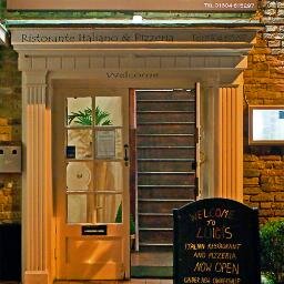 Indipendent italian restaurant and pizzeria. Passionate about food and hospitality.