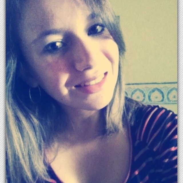 I follow back. #smile