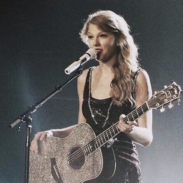 I was enchanted to meet tayl- oh wait I didnt meet her. I would be enchanted to meet Taylor