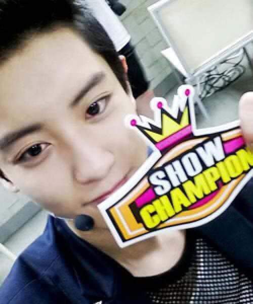 แหล่งรวมติ่ง ติ่งทุกวง เน้นหลักๆที่ #EXO #EXOFAN #Chanyoel