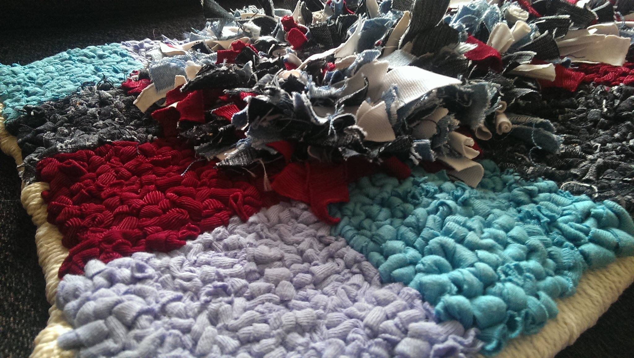 Rugs To Last A Lifetime.
Handmade Rugs & Wall Coverings, Personalised To Your Design.
Made From Recycled Fabrics & Clothes. http://t.co/TN8JUI32Ts