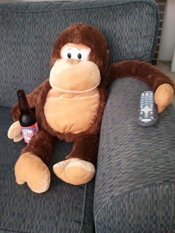 Monkey, 3rd cousin of King Kong, Best buds with Curious George, Lover of Arctic Monkeys and Jack Johnson music.