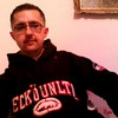 benijamin2's profile picture. 