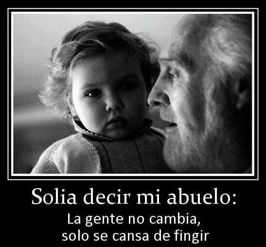 Miley Cyrus♥/PulserasRojas♥/Amor por su sonrisa/Esperando el tipico Amigo especial