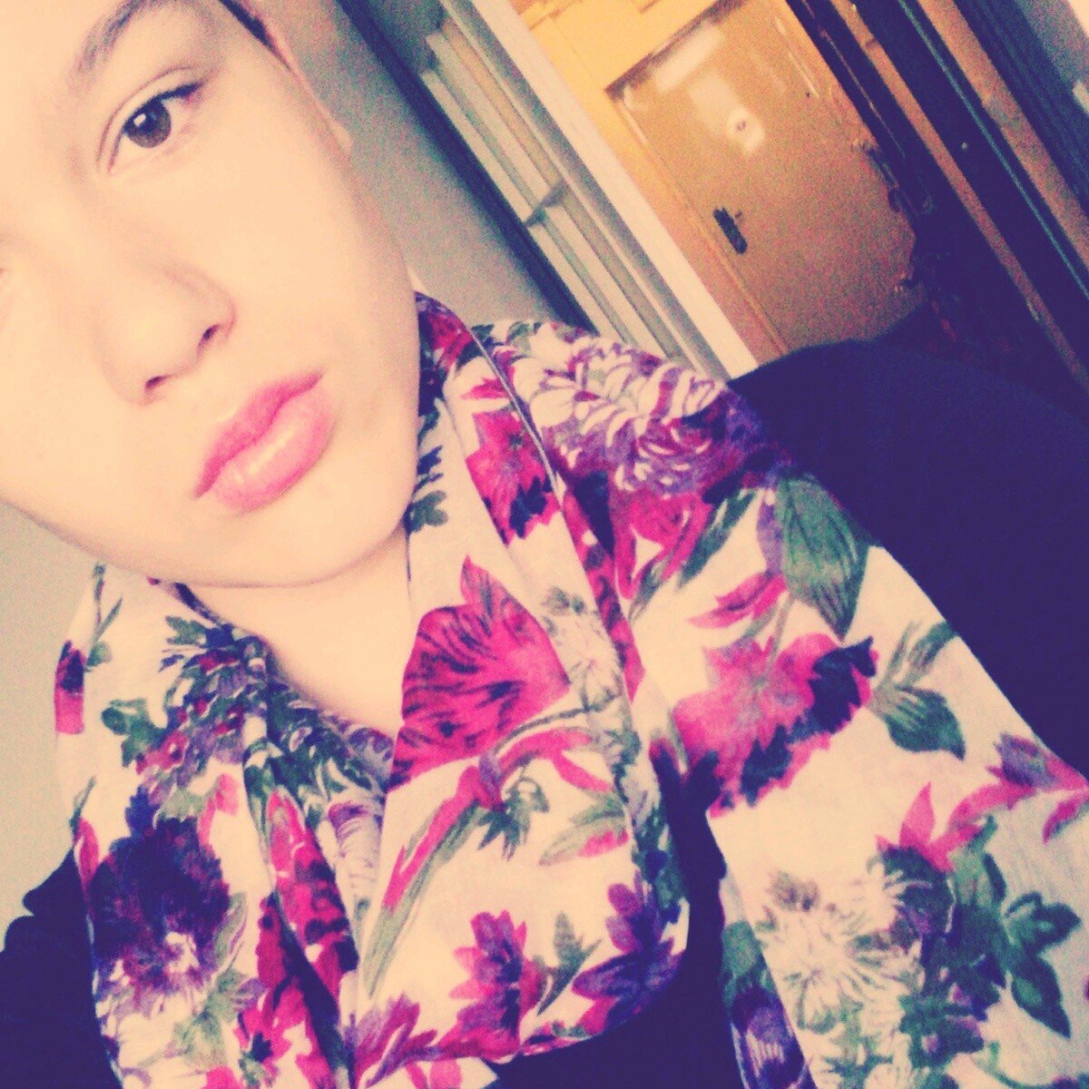 YegerEla's profile picture. Hi guys! I'm Mihaela but you can call me Ela. Follow me and I follow back. If you want to be my friend just let me know!!! ;)