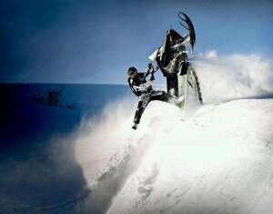 An account dedicated to snowmobiling and everything that has to do with snowmobiling