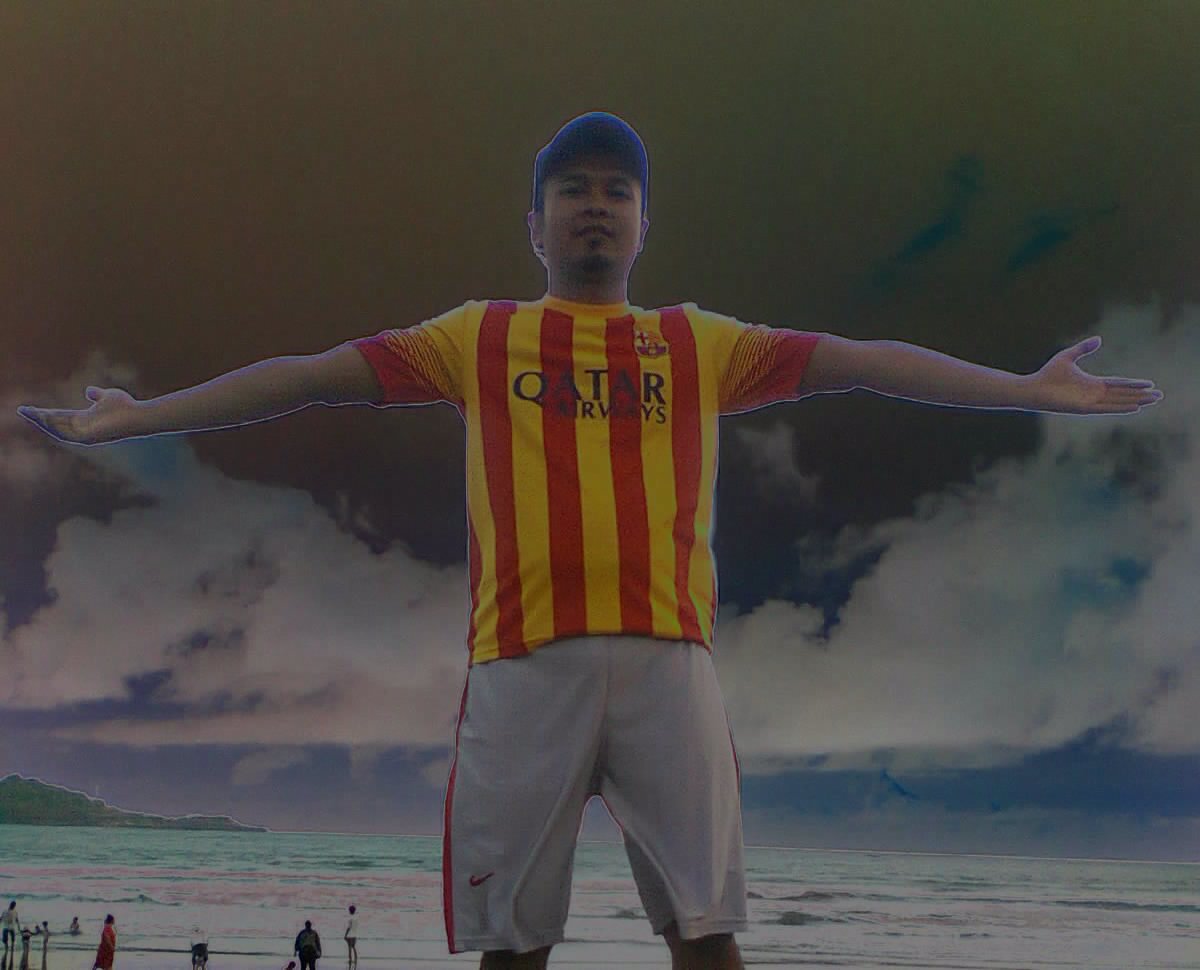 Makan untuk hidup,bukan hidup untuk makan,hidup butuh perjuangan...#keep_calm_visca_barca_hasta_la_muerte
