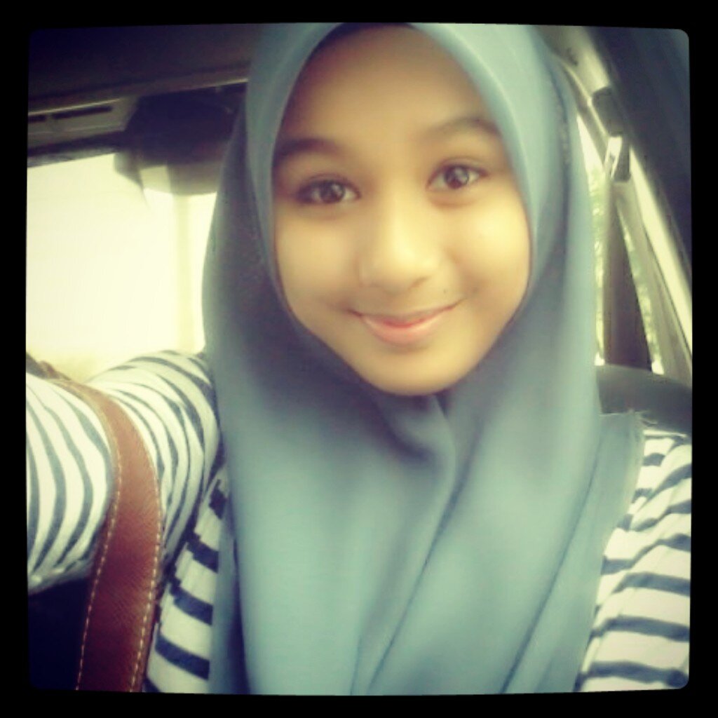 hello.. im Nurul Iman..No matter what i'm still i am.. mama papa always in my heart ♥...WeChatID- nuruliman29