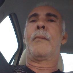 Nome: JKunha 
 21/07/1963 
Signo: Câncer 
Apelido: Kunha  para os colegas e Familia 
O que mais gosta em seu corpo: tudo zap 71 983411333
