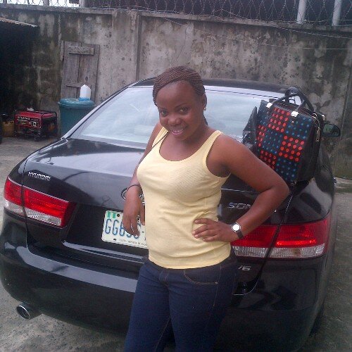 Am a nice girl,very friendly and very funny girl