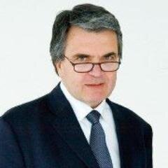 Finanz Journalist für eBanking, IT-Lösungen, Banktechnik, Banking, elektronische Informationsprodukte im Abo für institutionelle Kunden
