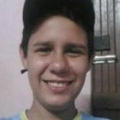 Sou sincero, extrovertido, gosto de jogar um fifa no Xbox, gosto de ficar com a família, e sou Capoeirista...!!!!