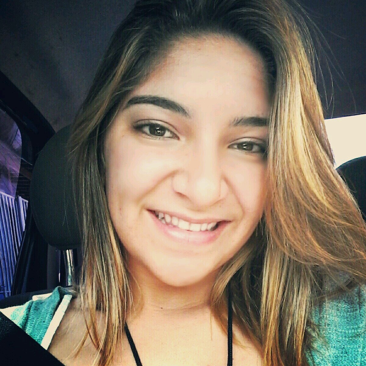 Tudo o que sabemos do amor, é que o amor é tudo que existe.