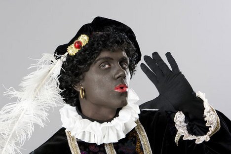 #ZwartePietisvanONS #HandenafvanPiet
Wij trekken ten strijden!