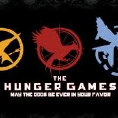 tributo, fanática del cine y de los juegos del hambre con ganas de comerse el mundo y hacer locuras con ganas de pasarlo muy bien