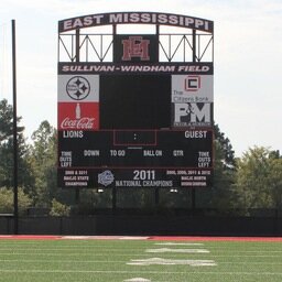 jucotron's profile picture. I stand tall over Sullivan-Windham Field in Scooba, MS!