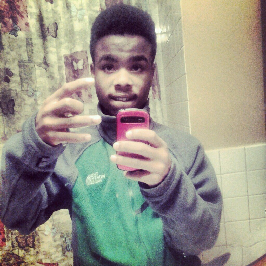 #4BLOCK BE DA SQUAD S/O 107TH RIP CHILL #NoNewNiggas #OnlyDayOne's #FreeDaGuys #ManLand FTO 111K